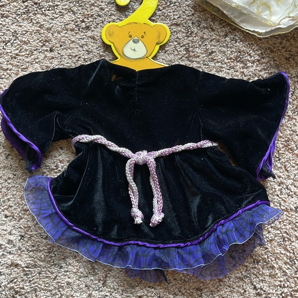 Build-A-Bear Girl’s Halloween Lot - Picture 2 of 8